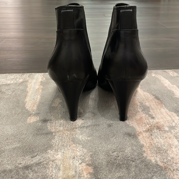 Karen Millen Black Medium Heel Boot - Picture 3 of 4
